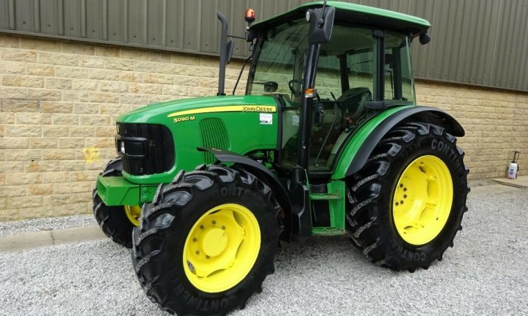 2013 John Deere 5090M Tractor – Tractor Express